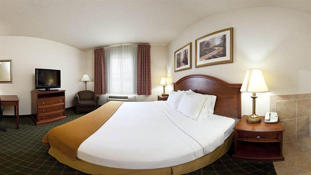 Express & Bellevue-omaha Area By Ihg