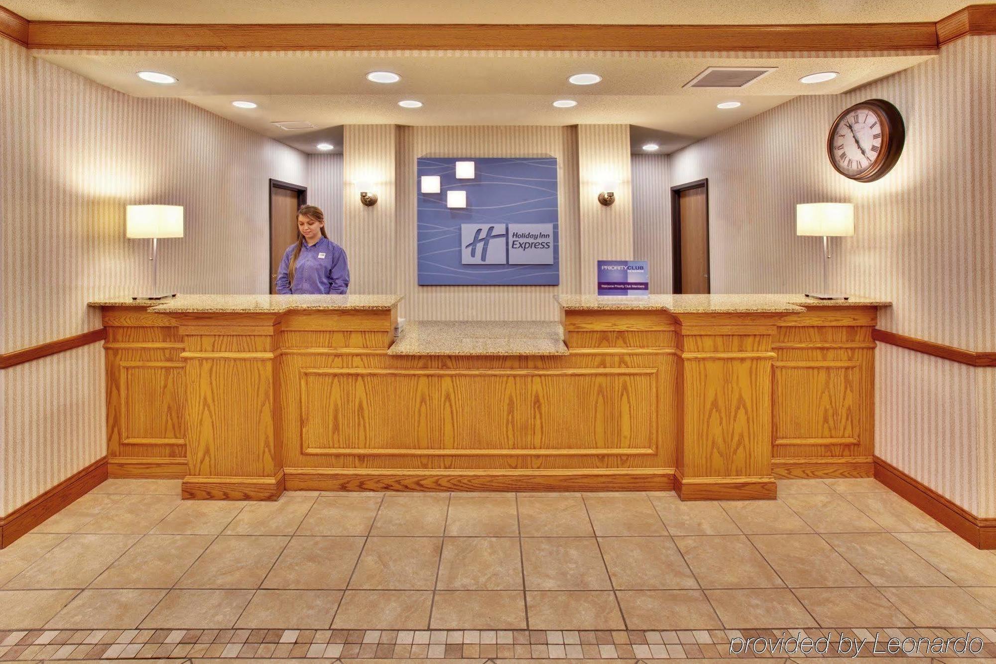 Express & Bellevue-omaha Area By Ihg 2*