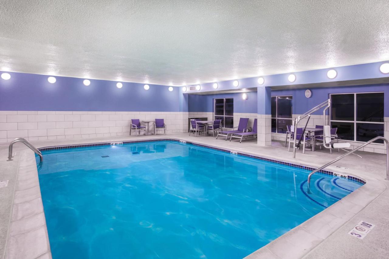 Express & Bellevue-omaha Area By Ihg 2* Bellevue