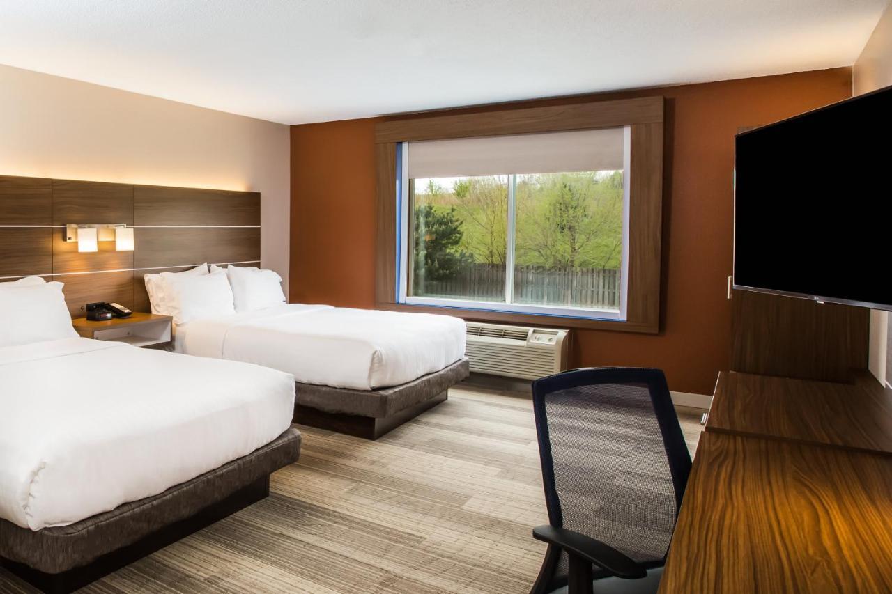 Express & Bellevue-omaha Area By Ihg 2*
