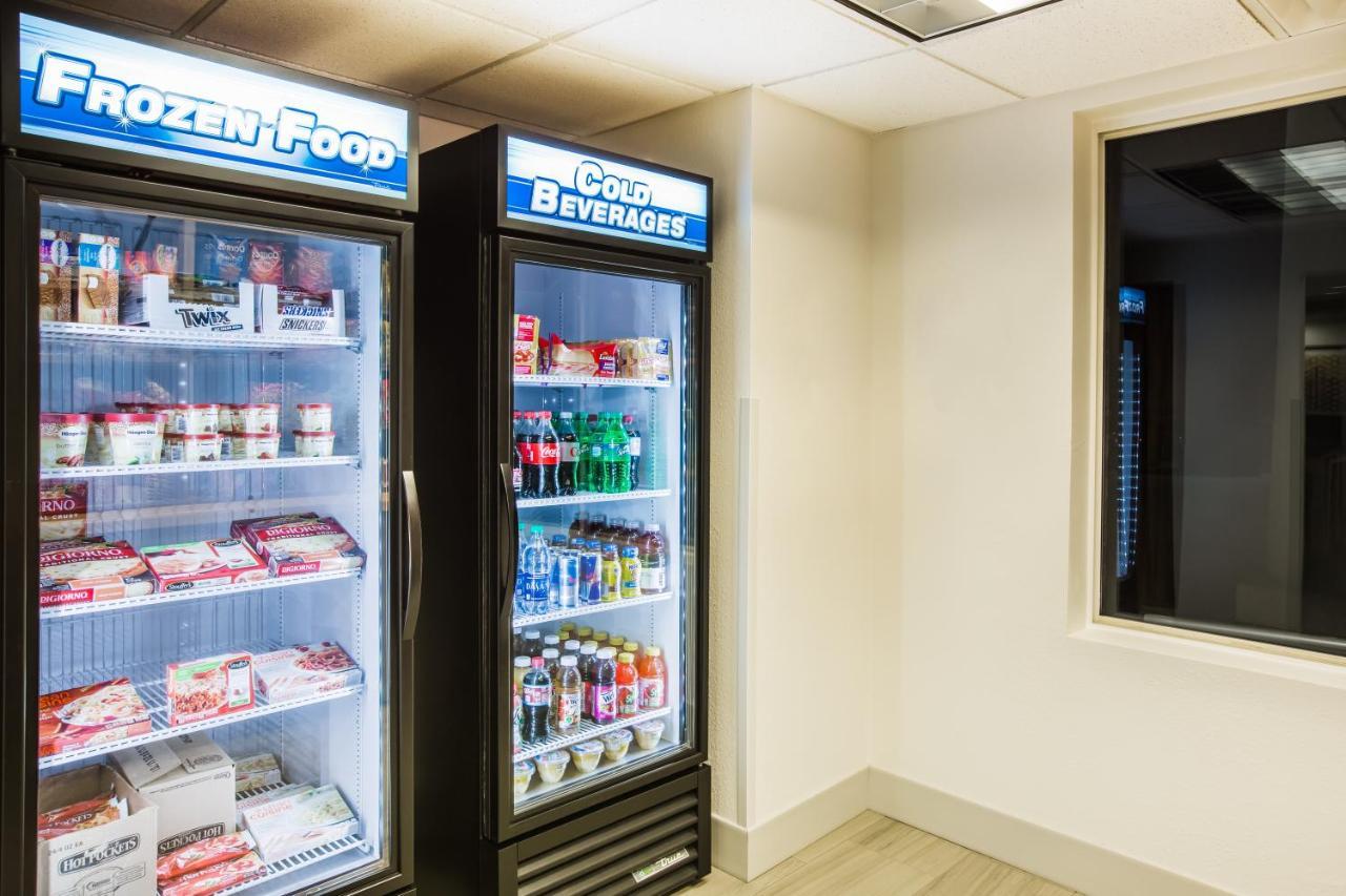 Hotel Express & Bellevue-omaha Area By Ihg Bellevue