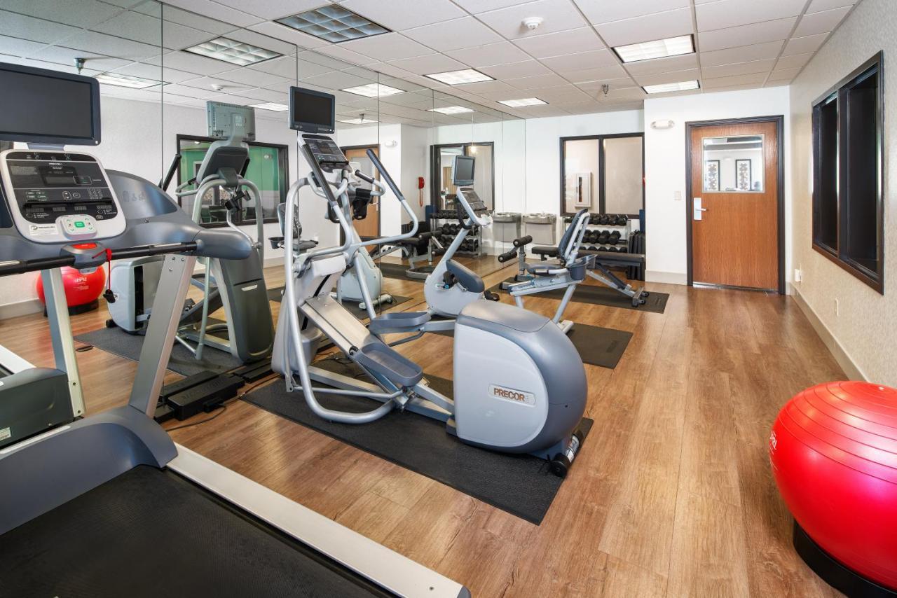 Express & Bellevue-omaha Area By Ihg Hotel Bellevue